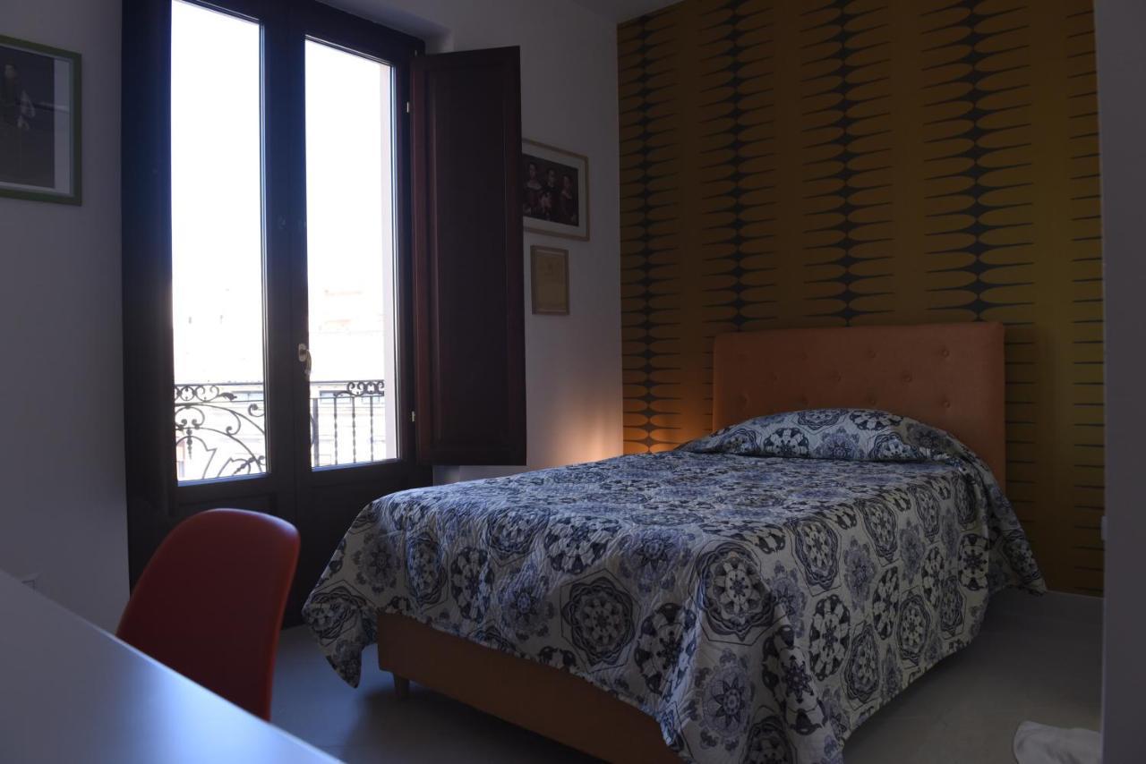 Palazzo Galifi Hotel Paterno  Luaran gambar