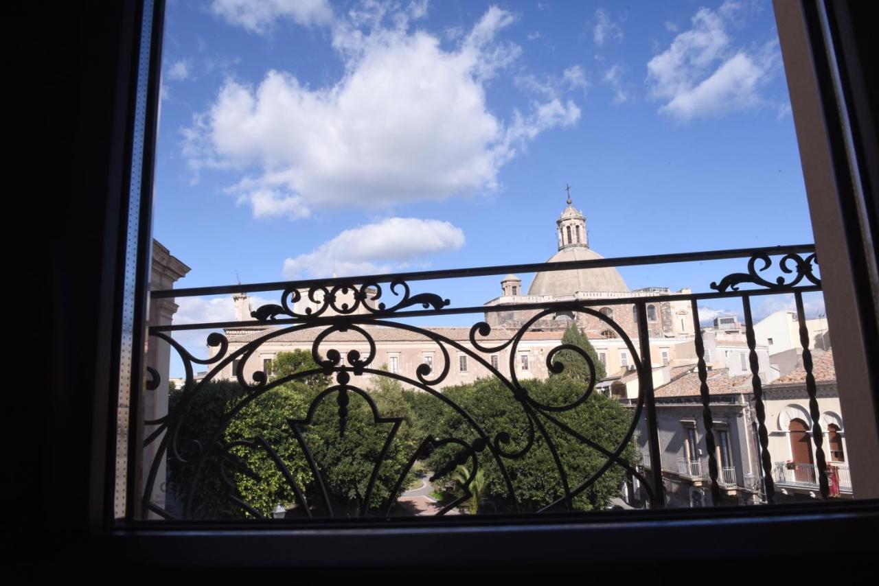 Palazzo Galifi Hotel Paterno  Luaran gambar